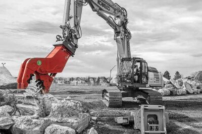 ROTAR GRABS PROVE POPULAR FOR RECYCLING AND DEMOLITION FIRM